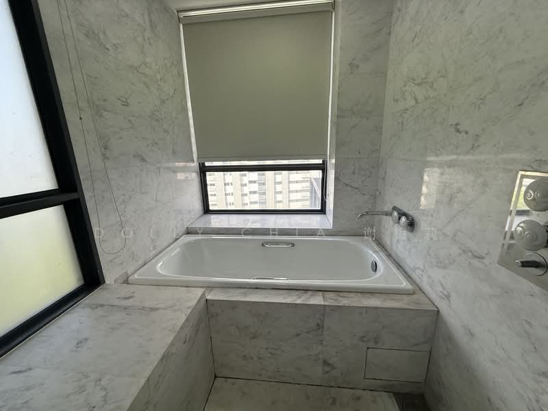 For Rent - The Trizon