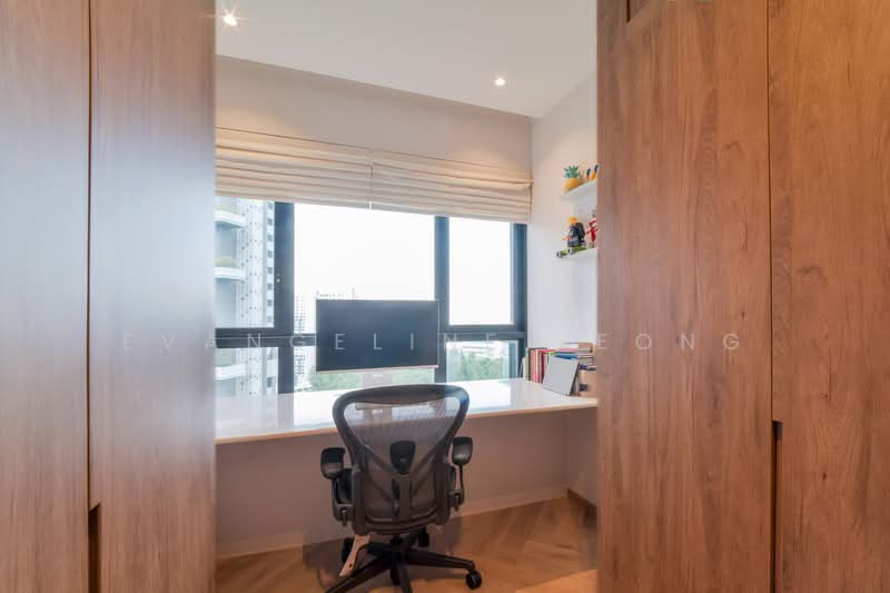 Spottiswoode Residences, 48 Spottiswoode Park Road, 2 Bedrooms, 915 sqft, Condominium For Rent, by Evangeline Yeong, 500082389 - Second Bedroom  - PropertyGuru.com.sg