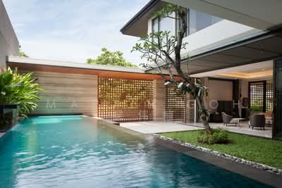 For Sale - Resort-Style Detached 🔥East-Facing 🔥Private Pool, Resort Vibes ☎️MARTIN G. 9320.20.20