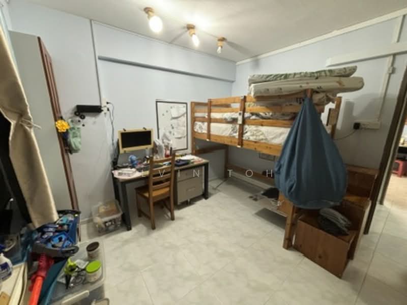 791 Woodlands Avenue 6 HDB Flat For Sale at S$ 565,000 | PropertyGuru Singapore - Bedroom