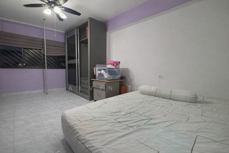 791 Woodlands Avenue 6 HDB Flat For Sale at S$ 565,000 | PropertyGuru Singapore - Bedroom