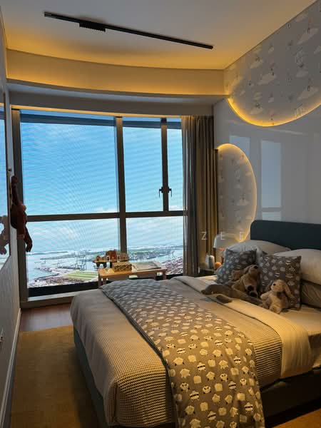 Newport Residences Apartment For Sale at S$ 8,280,000 | PropertyGuru Singapore - Bedroom