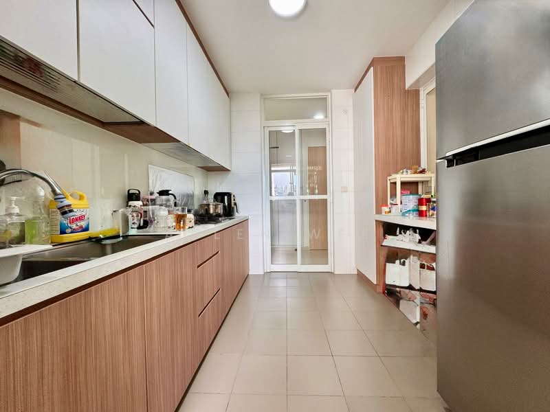 1km to Cedar Pri Sch & Maris Stella, , 3 Bedrooms, 1,001 sqft, HDB Flat For Sale, by Allen Wee, 500082434 - Kitchen - PropertyGuru.com.sg