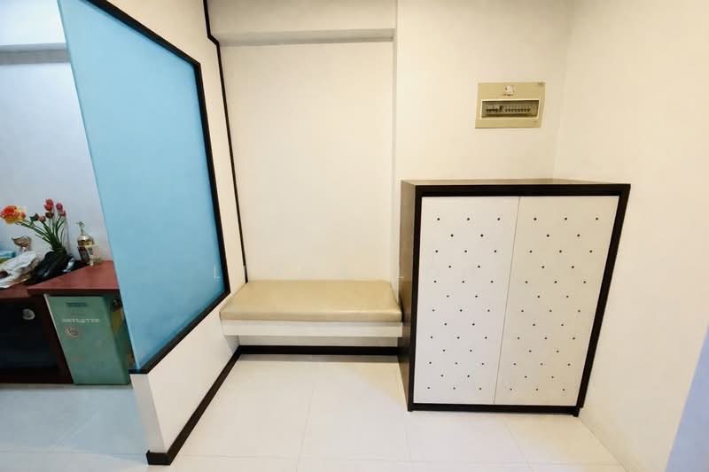 661C Jurong West Street 64 HDB Flat For Sale at S$ 728,000 | PropertyGuru Singapore - Interior