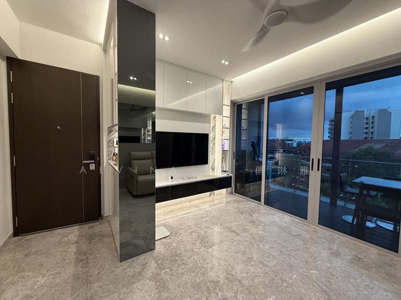 Wilshire Residences, 30 Farrer Road, 3 Bedrooms, 797 sqft, Condominium For Sale, by Alvina Fu 傅琳雅, 500082457 - Living Room - PropertyGuru.com.sg