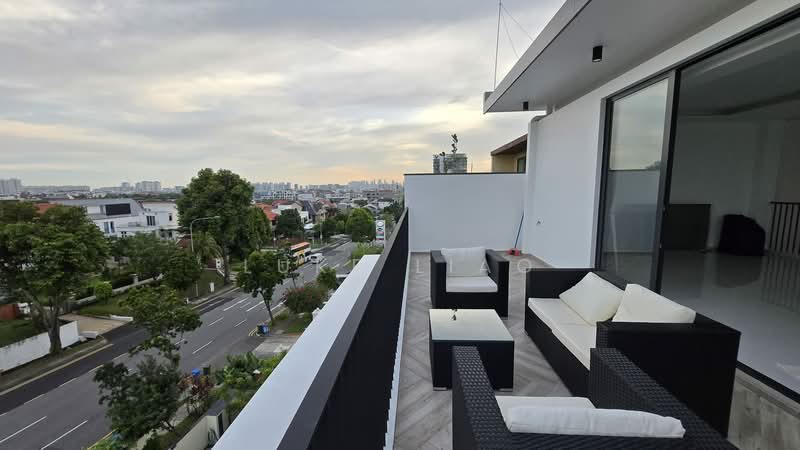 ⭐ Newly Constructed ⭐ Kembangan Siglap 5-Storey Semi Detached 新建五层半独立式住宅, CHANGI ROAD, 5 Bedrooms, 9,438 sqft, Semi-Detached House For Sale, by Luke Liao, 500082466 - Roof Terrace - PropertyGuru.com.sg
