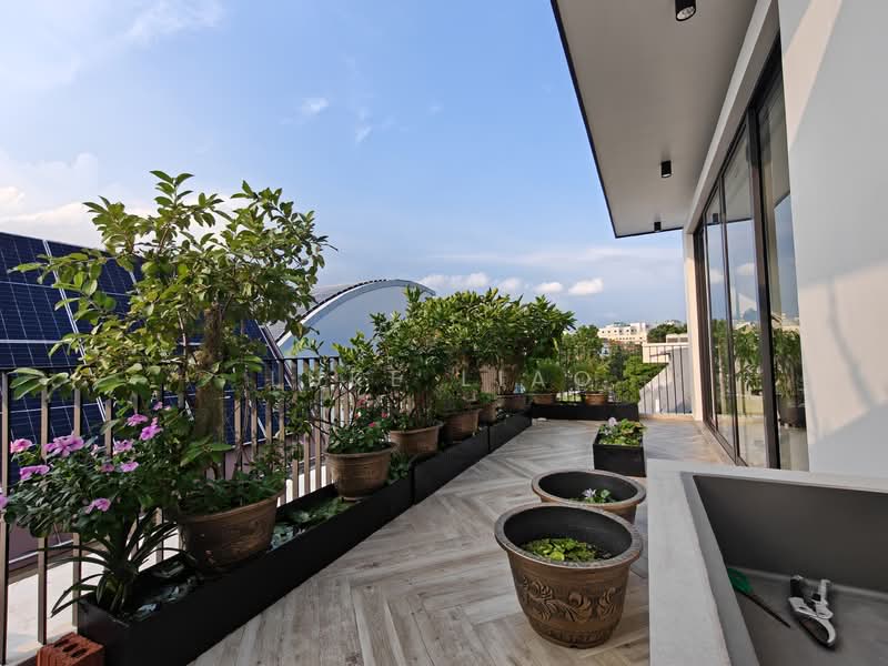 ⭐ Newly Constructed ⭐ Kembangan Siglap 5-Storey Semi Detached 新建五层半独立式住宅, CHANGI ROAD, 5 Bedrooms, 9,438 sqft, Semi-Detached House For Sale, by Luke Liao, 500082466 - Balcony - PropertyGuru.com.sg