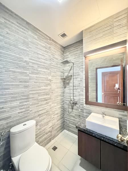 Island Country Villas Semi Detached House, Casuarina Walk, Upper Thomson, Casuarina Walk, Island Country Villas, Upper Thomson, 4 Bedrooms, 4,000 sqft, Semi-Detached House For Rent, by Nick Toh, 500082489 - Bathroom - PropertyGuru.com.sg