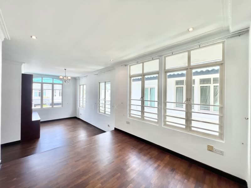 Island Country Villas Semi Detached House, Casuarina Walk, Upper Thomson, Casuarina Walk, Island Country Villas, Upper Thomson, 4 Bedrooms, 4,000 sqft, Semi-Detached House For Rent, by Nick Toh, 500082489 - Living Room - PropertyGuru.com.sg