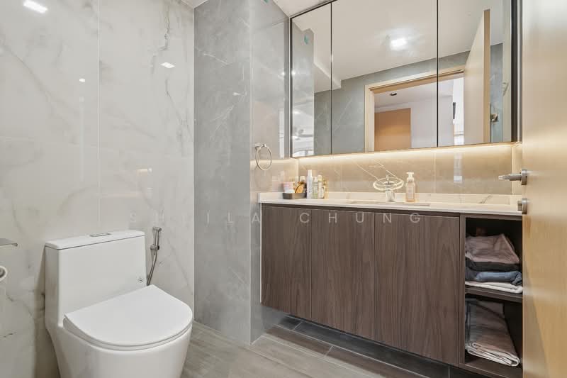 SkyPark Residences Executive Condominium For Sale at S$ 2,480,000 | PropertyGuru Singapore