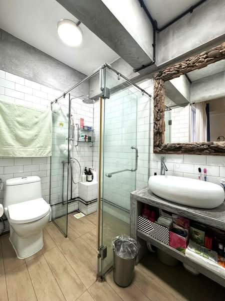 472 Ang Mo Kio Avenue 10 HDB Flat For Sale at S$ 580,000 | PropertyGuru Singapore