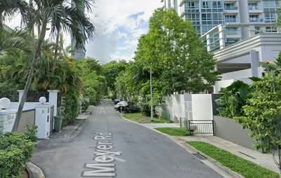 For Sale - D15 Good as Brandnew Detached Meyer Enclave