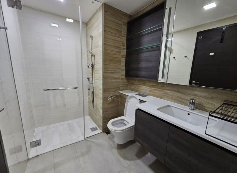 Sims Urban Oasis, 2 Sims Drive, 1 Bedroom, 409 sqft, Condominium For Rent, by Jess Loh, 500082520 - Bathroom - PropertyGuru.com.sg