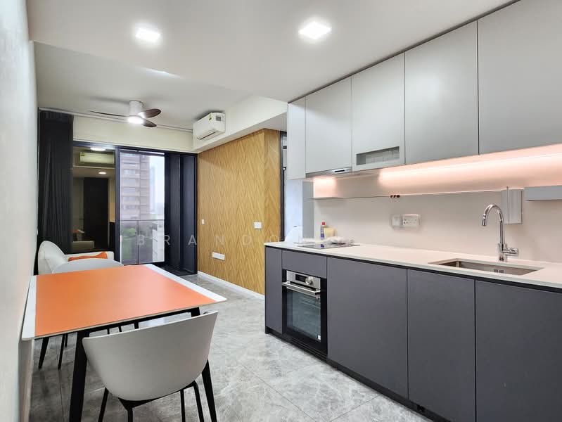 The M, 30 Middle Road, 2 Bedrooms, 635 sqft, Condominium For Sale, by Brandon Koh, 500082534 - Kitchen - PropertyGuru.com.sg
