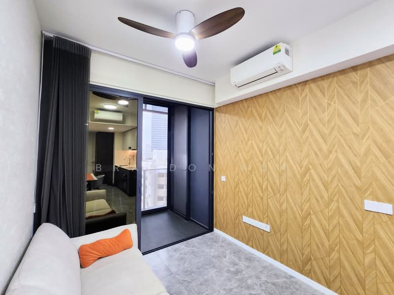 The M, 30 Middle Road, 2 Bedrooms, 635 sqft, Condominium For Sale, by Brandon Koh, 500082534 - Living Room - PropertyGuru.com.sg