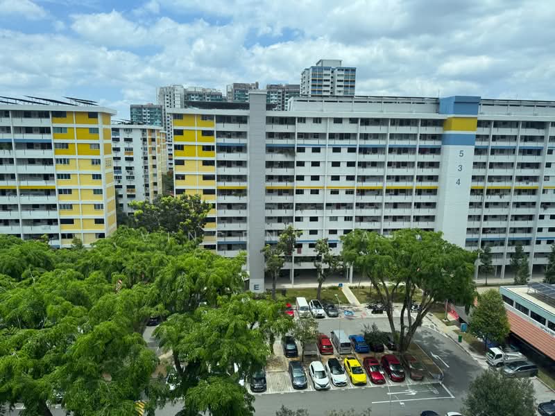 524 Ang Mo Kio Avenue 5 HDB Flat For Sale at S$ 620,000 | PropertyGuru Singapore - Exterior