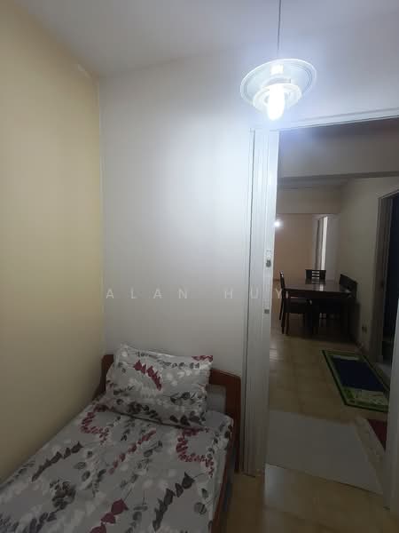 Neptune Court, 1 Marine Vista, Room Rental, 200 sqft, Apartment For Rent, by Alan Huy, 500082559 - Bedroom - PropertyGuru.com.sg