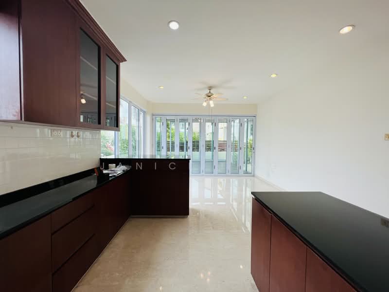 ⭐️Sennett Avenue⭐️ Hilltop Bungalow, , 7 Bedrooms, 6,500 sqft, Bungalow House For Rent, by Janice Ting, 500082563 - Kitchen - PropertyGuru.com.sg