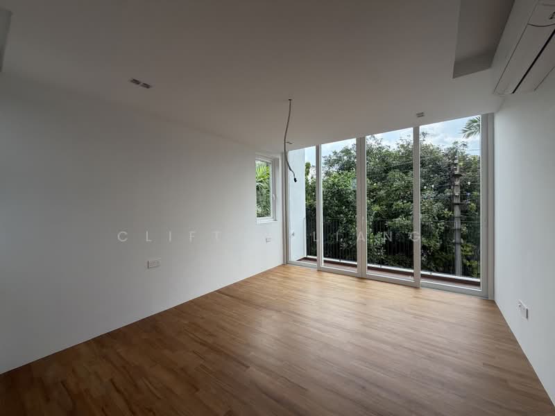 ✨ 12B Brighton Crescent TOP SOON, 12 Brighton Crescent, 5 Bedrooms, 6,500 sqft, Corner Terrace For Sale, by Clifton Liang, 500082565 - Ensuite Bedroom 3 - PropertyGuru.com.sg