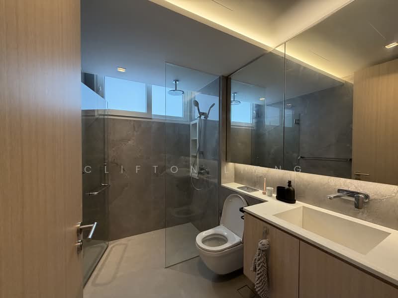 ✨ 12B Brighton Crescent TOP SOON, 12 Brighton Crescent, 5 Bedrooms, 6,500 sqft, Corner Terrace For Sale, by Clifton Liang, 500082565 - Bathroom - PropertyGuru.com.sg