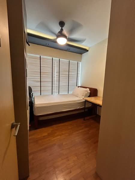 A Treasure Trove Condominium For Sale at S$ 1,850,000 | PropertyGuru Singapore