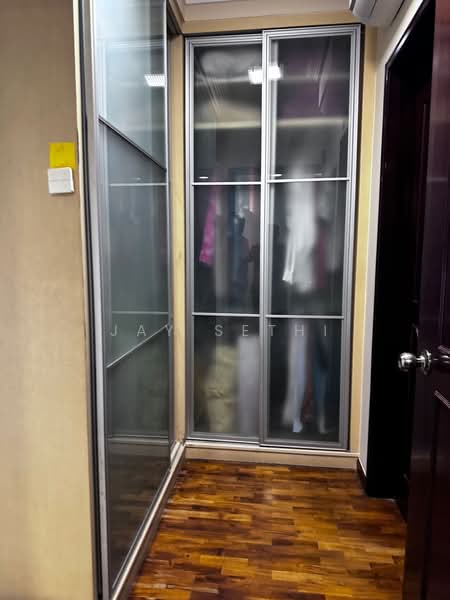 Stratford Court Condominium For Sale at S$ 2,280,000 | PropertyGuru Singapore - Interior