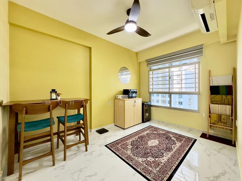 408B Northshore Drive HDB Flat For Sale at S$ 725,000 | PropertyGuru Singapore - Common Room