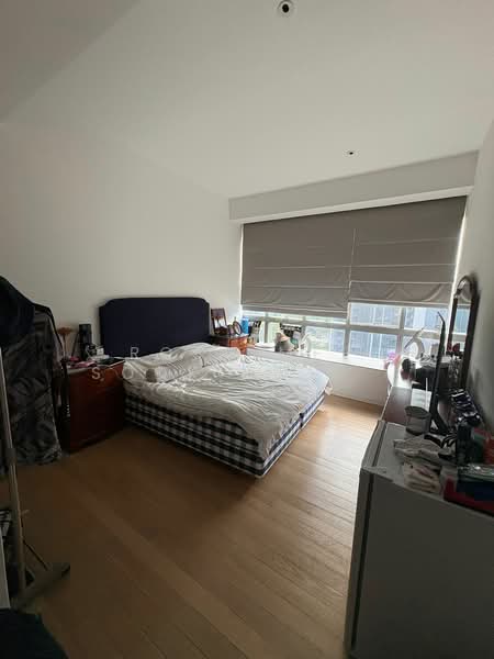 Leedon Residence, 6 Leedon Heights, 3 Bedrooms, 2,110 sqft, Condominium For Rent, by Rosa Mee Sook Hong Ciupa, 500082626 - master Bedroom - PropertyGuru.com.sg