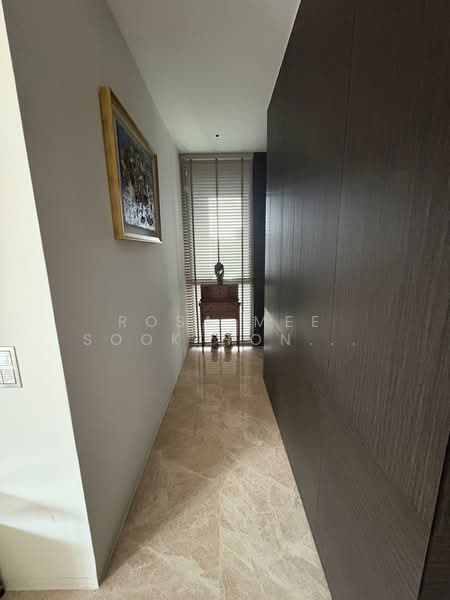Leedon Residence, 6 Leedon Heights, 3 Bedrooms, 2,110 sqft, Condominium For Rent, by Rosa Mee Sook Hong Ciupa, 500082626 - Hall to bedroom 3 - PropertyGuru.com.sg