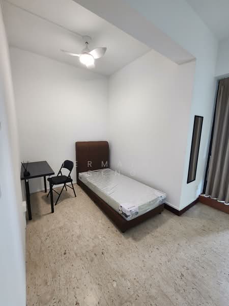 Arthur Mansions, 125 Arthur Road, Room Rental, 150 sqft, Condominium For Rent, by Jermaine Seng, 500082632 - Bedroom 4 - PropertyGuru.com.sg