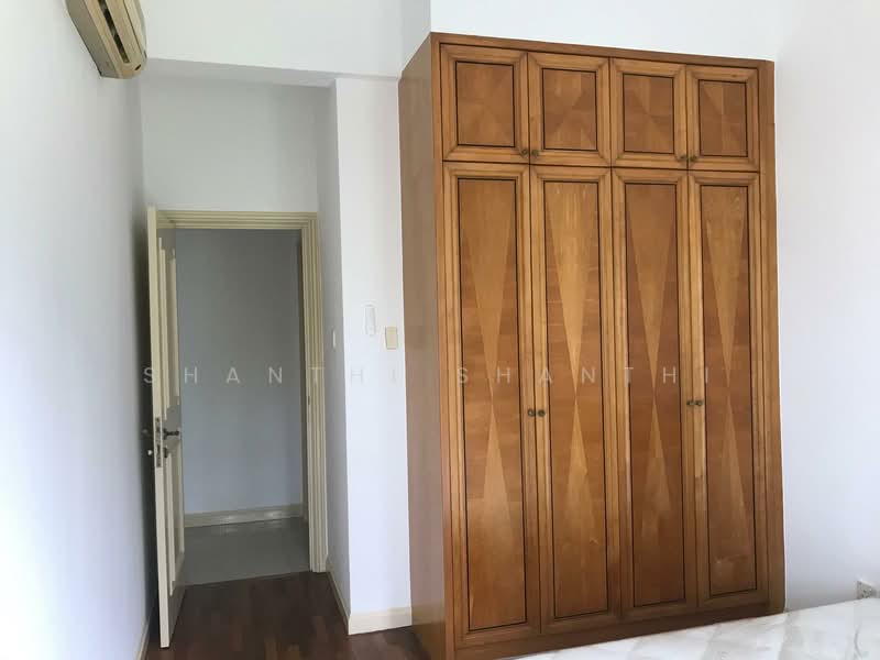City Fringe Enbloc Potential 2 bed Ensuite Apartment For Sale at S$ 1,499,999 | PropertyGuru Singapore - Interior