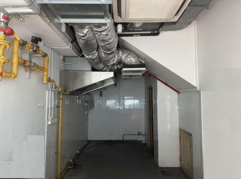 The MidTown, 1189 Upper Serangoon Road, 767 sqft, Mall Shop For Rent, by Mun Hon Chan, 500082657 - Interior - CommercialGuru.com.sg