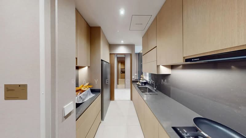 Lentoria Condominium For Sale at S$ 2,980,000 | PropertyGuru Singapore - Kitchen