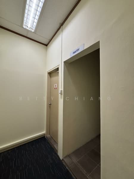 HILLVIEW TERRACE, , 6,551 sqft, Light Industrial (B1) For Rent, by Betty Chiang, 500082666 - pantry & toilets on every floor - CommercialGuru.com.sg