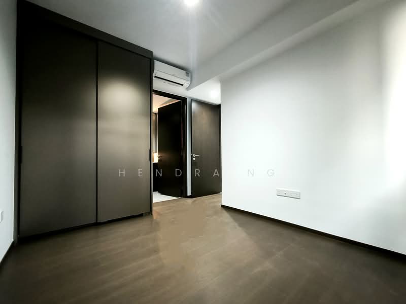 Tembusu Grand Condominium For Sale at S$ 2,090,000 | PropertyGuru Singapore - Master Room