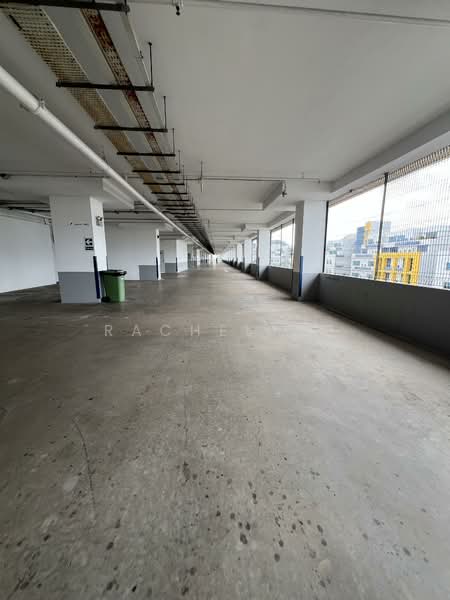 Tradehub 21, 8 Boon Lay Way, 1,647 sqft, Light Industrial (B1) For Rent, by Rachel ng, 500082711 - CommercialGuru.com.sg