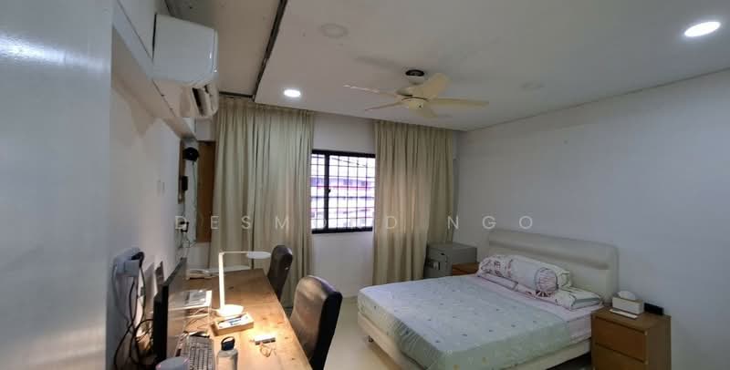 257 Yishun Ring Road HDB Flat For Sale at S$ 649,000 | PropertyGuru Singapore - Bedroom