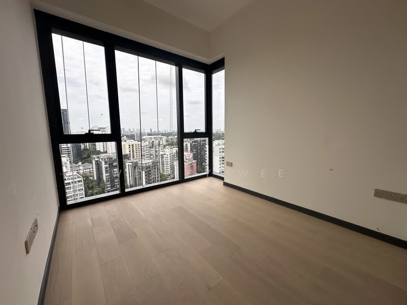 Perfect Ten Condominium For Sale at S$ 2,638,888 | PropertyGuru Singapore - Bedroom