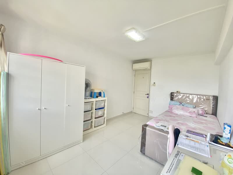 160 Tampines Street 12, 160 Tampines Street 12, 3 Bedrooms, 1,302 sqft, HDB Flat For Rent, by Hui Sann Kwok, 500082740 - Bedroom - PropertyGuru.com.sg