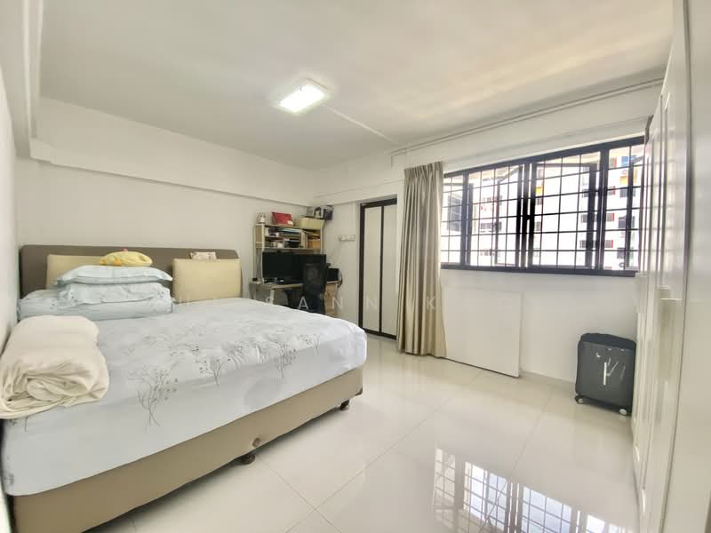 160 Tampines Street 12, 160 Tampines Street 12, 3 Bedrooms, 1,302 sqft, HDB Flat For Rent, by Hui Sann Kwok, 500082740 - Bedroom - PropertyGuru.com.sg