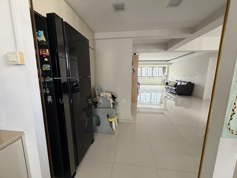 160 Tampines Street 12, 160 Tampines Street 12, 3 Bedrooms, 1,302 sqft, HDB Flat For Rent, by Hui Sann Kwok, 500082740 - Living Room - PropertyGuru.com.sg