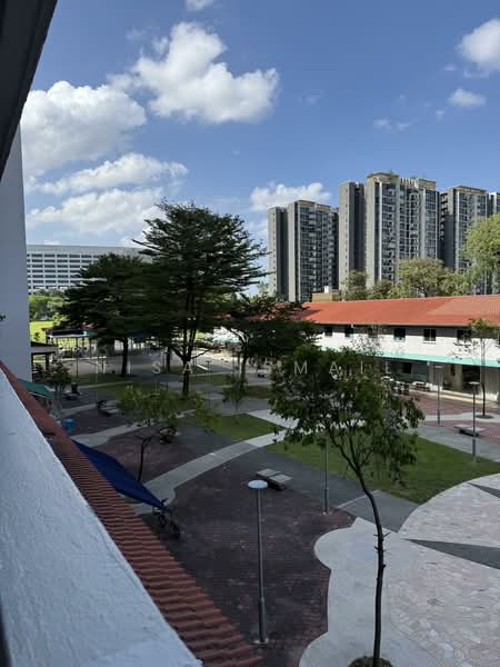 45 Sims Drive HDB Flat For Sale at S$ 390,000 | PropertyGuru Singapore - Exterior