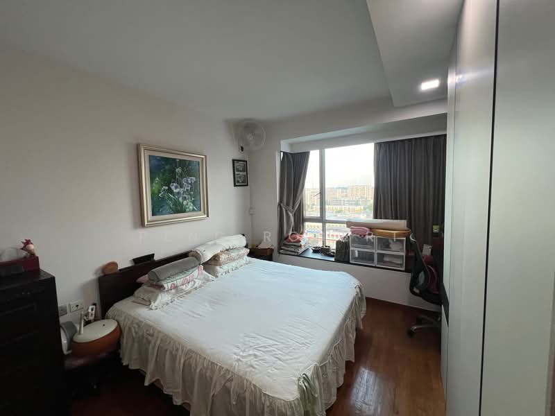 Kovan Melody, 23 Kovan Road, 4 Bedrooms, 1,410 sqft, Condominium For Sale, by Peng Robert, 500082748 - Bedroom - PropertyGuru.com.sg