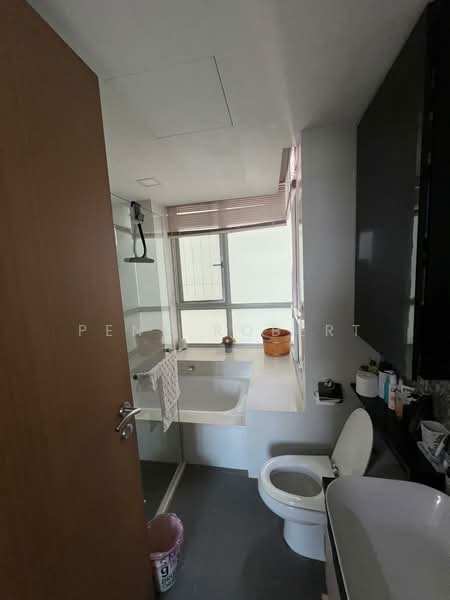 Kovan Melody, 23 Kovan Road, 4 Bedrooms, 1,410 sqft, Condominium For Sale, by Peng Robert, 500082748 - Bathroom - PropertyGuru.com.sg