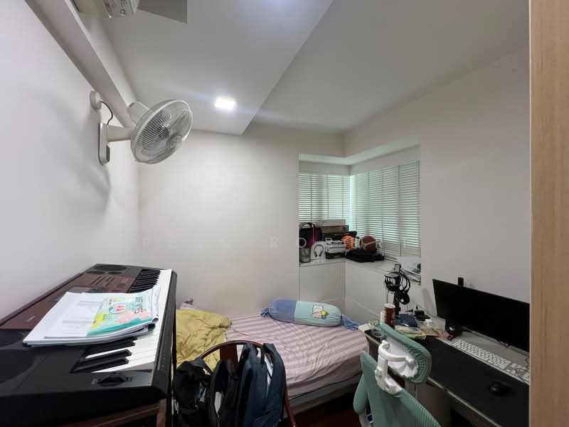 Kovan Melody, 23 Kovan Road, 4 Bedrooms, 1,410 sqft, Condominium For Sale, by Peng Robert, 500082748 - Bedroom - PropertyGuru.com.sg