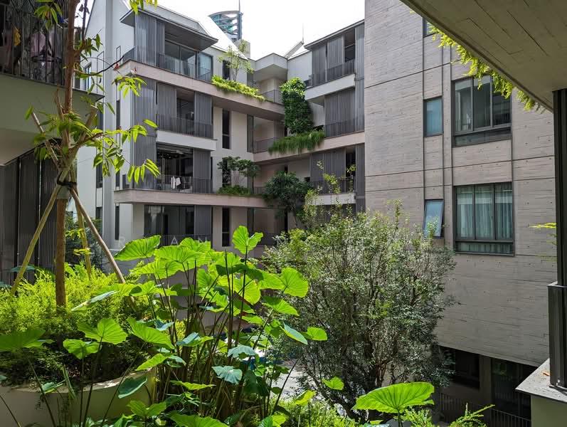 10 Evelyn Condominium For Sale at S$ 1,290,000 | PropertyGuru Singapore - Exterior