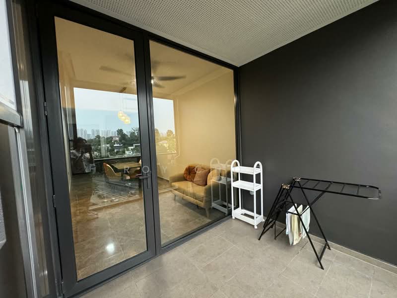 Hyll on Holland Condominium For Sale at S$ 1,760,000 | PropertyGuru Singapore - Balcony