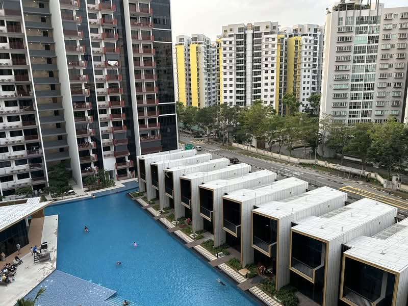 Riverfront Residences, 41 Hougang Avenue 7, 2 Bedrooms, 721 sqft, Condominium For Rent, by Lim Kah Seng, 500082816 - Exterior - PropertyGuru.com.sg