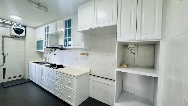 89 Tanglin Halt Road HDB Flat For Sale at S$ 1,580,000 | PropertyGuru Singapore - Kitchen
