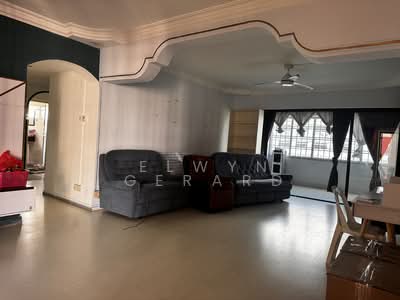 For Rent - 334 Tampines Street 32